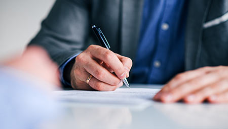 Salzgitter Flachstahl and Zelestra sign largest hybrid solar-plus-energy-storage contract in Germany to supply green electricity for low-carbon steel production
